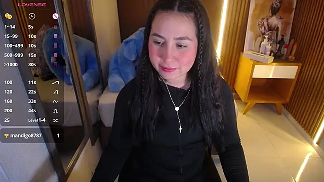 tianapiket online show from October 24, 2025, 6:48 pm