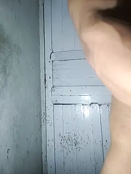 Snapshot of rounakhunk chatting on February 28, 2026, 7:26 pm rounakhunk online show from February 28, 2026, 7:26 pm