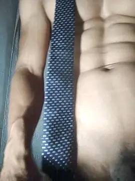 Snapshot of rounakhunk chatting on March 16, 2026, 7:07 pm rounakhunk online show from March 16, 2026, 7:07 pm