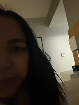 beautifulkitty13 online show from March 13, 2026, 8:10 am