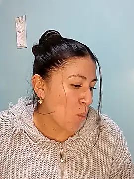 nammy  dirtyhott online show from October 20, 2025, 4:29 pm