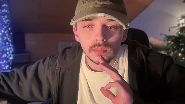 naked psy online show from January 16, 2025, 7:49 am