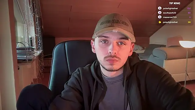 naked psy online show from February 18, 2025, 6:48 am