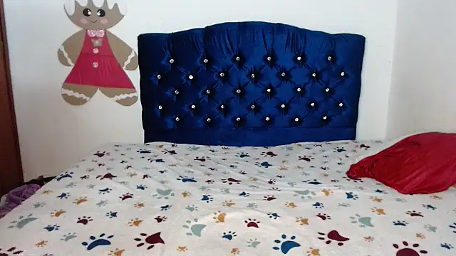 Snapshot of 69liamilk69 chatting on November 21, 2025, 4:33 am 69liamilk69 online show from November 21, 2025, 4:33 am