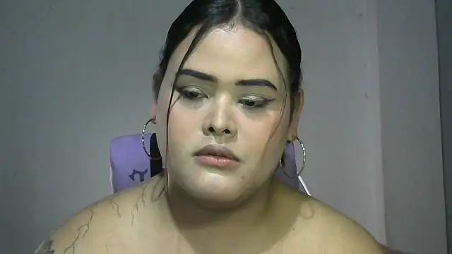 antonellasex1998 online show from November 16, 2025, 6:41 am