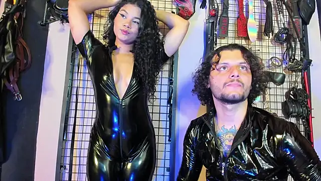 Twisted Fantasy online show from December 22, 2024, 6:26 pm