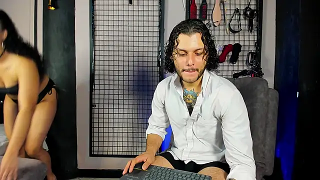 Twisted Fantasy online show from March 21, 2025, 3:12 am