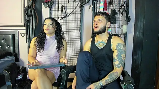 Snapshot of Twisted_Fantasy chatting on January 8, 2026, 2:25 am Twisted Fantasy online show from January 8, 2026, 2:25 am