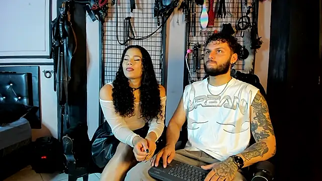 Snapshot of Twisted_Fantasy chatting on January 10, 2026, 11:31 pm Twisted Fantasy online show from January 10, 2026, 11:31 pm