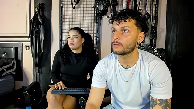 Snapshot of Twisted_Fantasy chatting on February 4, 2026, 3:45 am Twisted Fantasy online show from February 4, 2026, 3:45 am