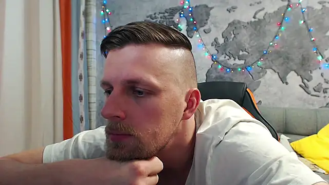 VikingChrisss online show from January 3, 2025, 1:14 pm