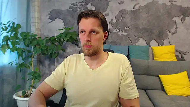 Snapshot of VikingChrisss chatting on April 24, 2026, 9:34 am VikingChrisss online show from April 24, 2026, 9:34 am