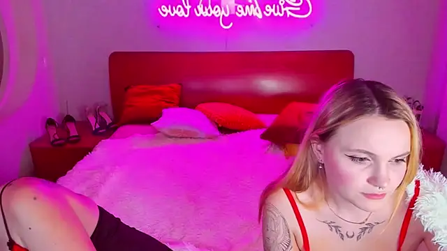 MagicEyess online show from February 12, 2025, 10:24 am