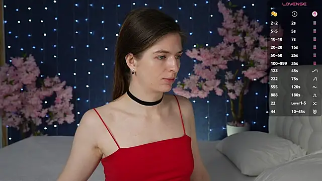 Snapshot of -Mirror-Girl- chatting on May 4, 2026, 6:09 am -Mirror-Girl- online show from May 4, 2026, 6:09 am