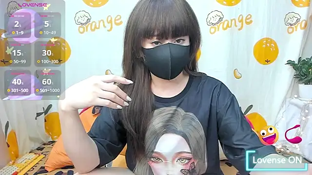 alonelove   online show from April 20, 2026, 2:36 am