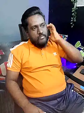 Rayansmith  online show from October 11, 2025, 8:51 pm