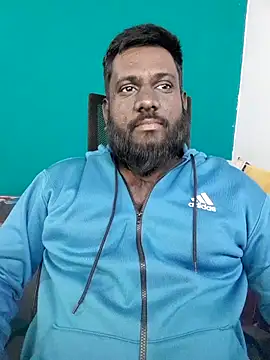 Rayansmith  online show from March 2, 2026, 10:49 pm