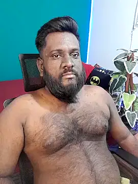 Rayansmith  online show from April 10, 2026, 10:03 pm