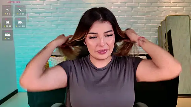 LisaMonroe  online show from September 22, 2025, 8:22 pm