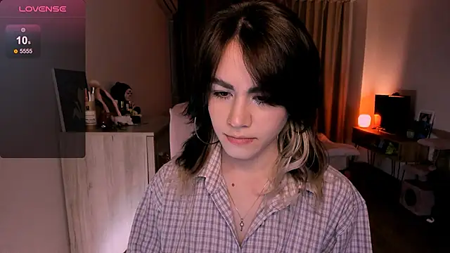  selectrra online show from March 20, 2025, 1:37 pm