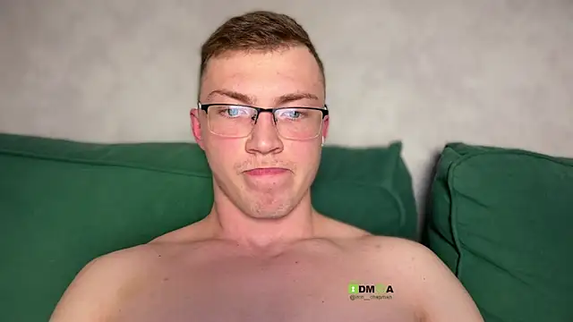 iron  chap online show from March 28, 2026, 11:04 pm