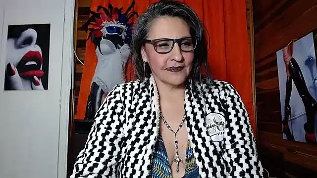 merlyna goldens online show from January 28, 2025, 9:19 am