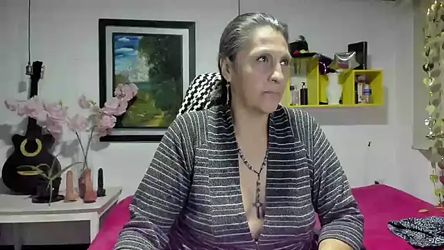 merlyna goldens online show from January 30, 2025, 3:11 am