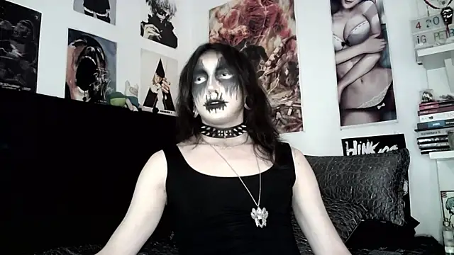 kiiler queen online show from June 7, 2026, 8:45 pm