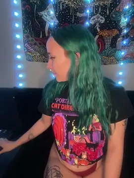 clarasosaa online show from March 10, 2026, 7:24 am