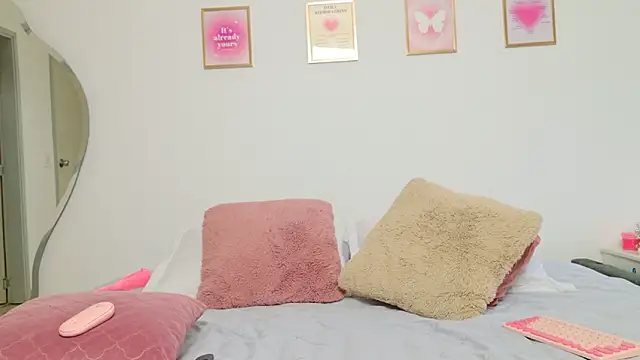 Mar 333 online show from February 28, 2025, 10:50 pm