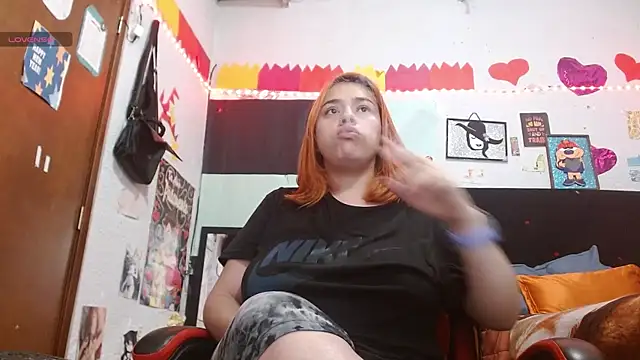 Snapshot of Saray_extrovert_ chatting on July 9, 2026, 3:10 am Saray extrovert online show from July 9, 2026, 3:10 am
