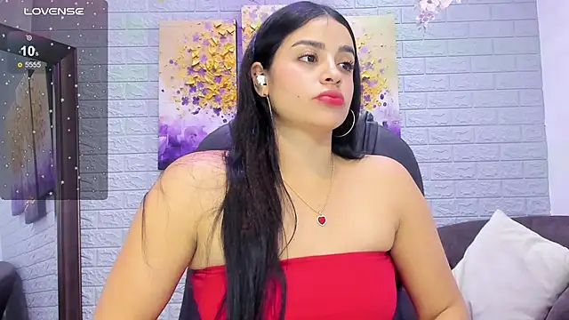 Paula Desousa online show from February 14, 2025, 11:09 pm