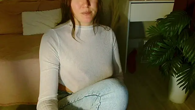 Imcarrieberry online show from December 1, 2025, 2:33 pm