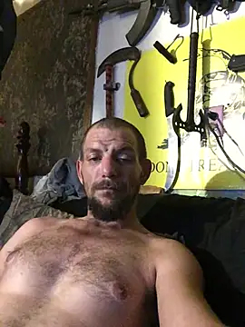 Snapshot of 420rickie420 chatting on December 13, 2024, 3:05 am 420rickie420 online show from December 13, 2024, 3:05 am