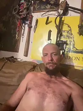 Snapshot of 420rickie420 chatting on March 15, 2025, 10:46 am 420rickie420 online show from March 15, 2025, 10:46 am