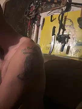 Snapshot of 420rickie420 chatting on March 15, 2025, 5:26 pm 420rickie420 online show from March 15, 2025, 5:26 pm