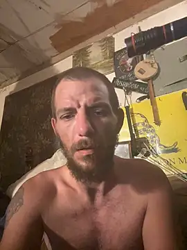 Snapshot of 420rickie420 chatting on October 3, 2025, 3:58 am 420rickie420 online show from October 3, 2025, 3:58 am