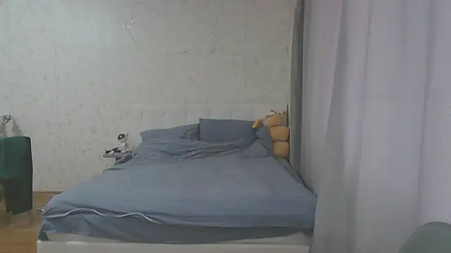 juliettkalen online show from September 25, 2025, 6:06 am