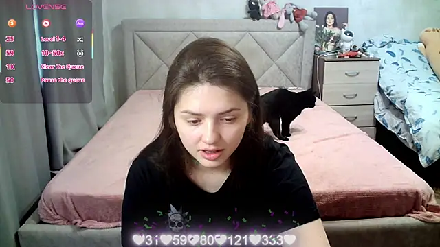 Snapshot of juliettkalen chatting on May 11, 2026, 4:40 am juliettkalen online show from May 11, 2026, 4:40 am