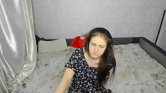 Holliy Cooper online show from January 14, 2025, 9:35 am