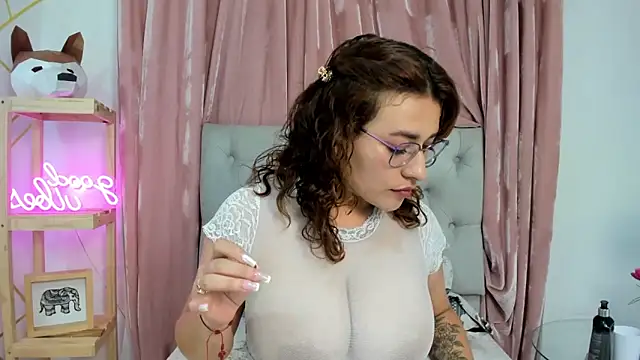 alix bay online show from February 17, 2025, 3:58 am