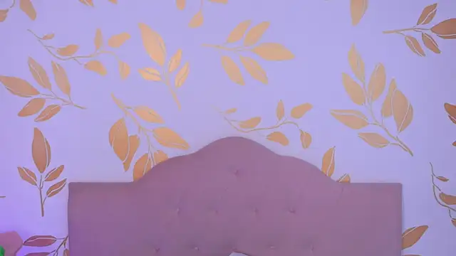 alix bay online show from September 24, 2025, 9:18 pm