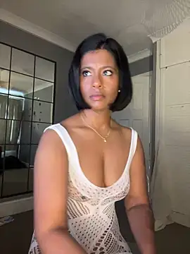 RoseMelanie online show from March 21, 2025, 7:33 am