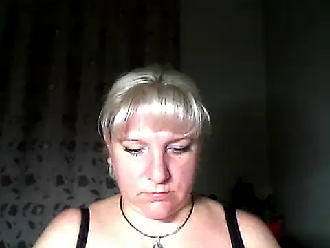 MeilomaWesa online show from December 27, 2024, 2:33 pm