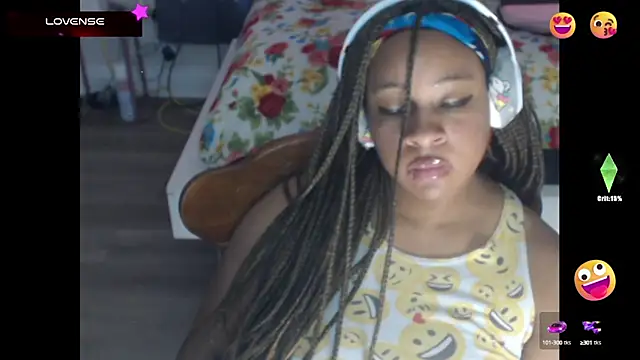 temptressbeauty24 online show from February 16, 2025, 8:33 pm