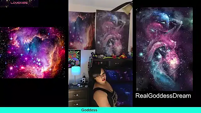 temptressbeauty24 online show from January 18, 2026, 2:37 am