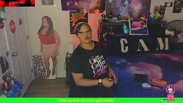 temptressbeauty24 online show from February 17, 2026, 11:55 pm