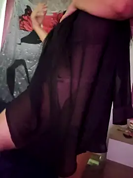 Zeina2024 online show from September 26, 2025, 5:55 am