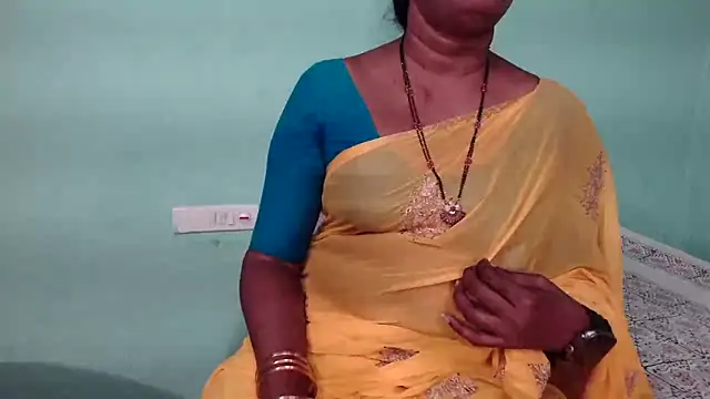 shrutitelugu69 online show from January 7, 2026, 5:21 am