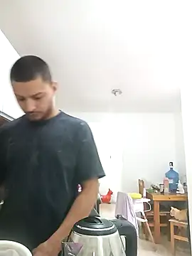 emrehliug12 online show from December 16, 2024, 10:50 am